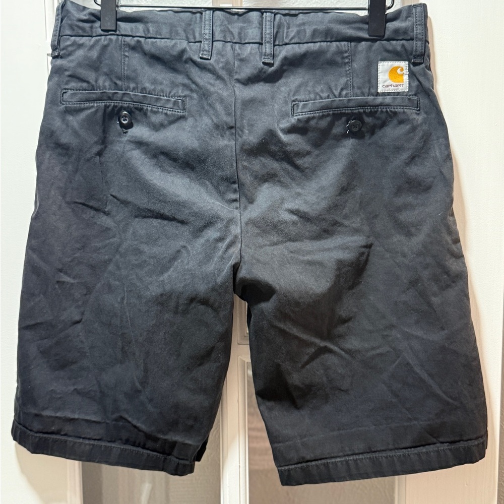 Carhartt WIP Men's Charcoal Flat Front Shorts - Picture 4 of 7